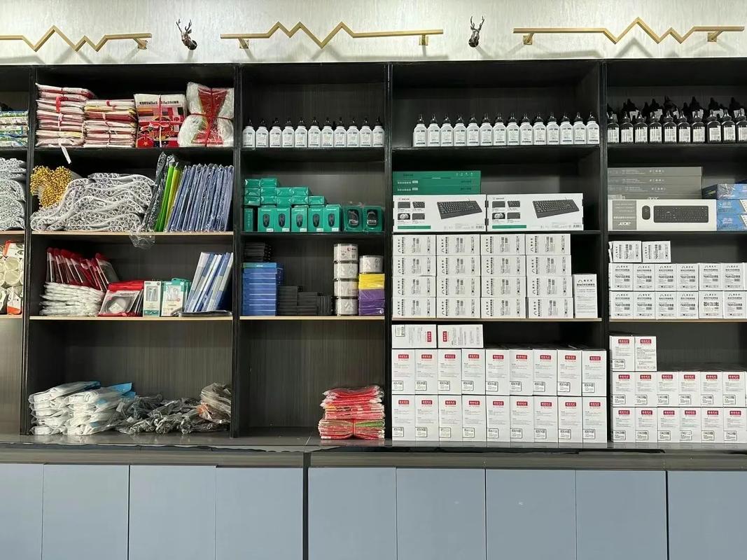 于田縣新時代步行街迎來新成員 駝峰辦公用品銷售部正式開業